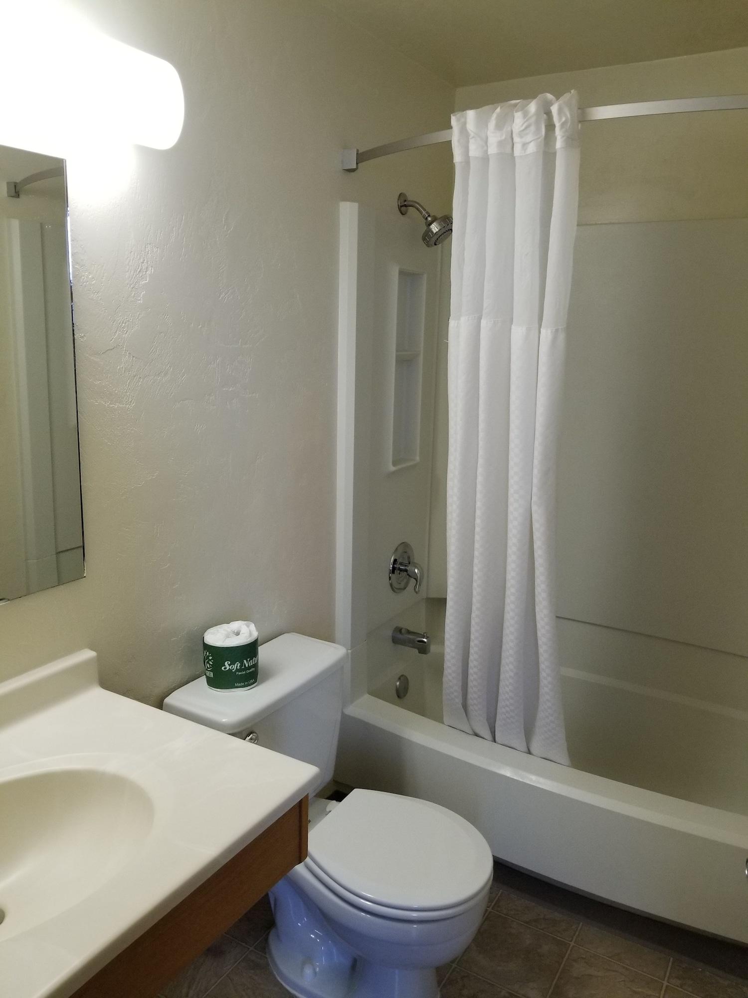 Super 8 By Wyndham Ketchikan