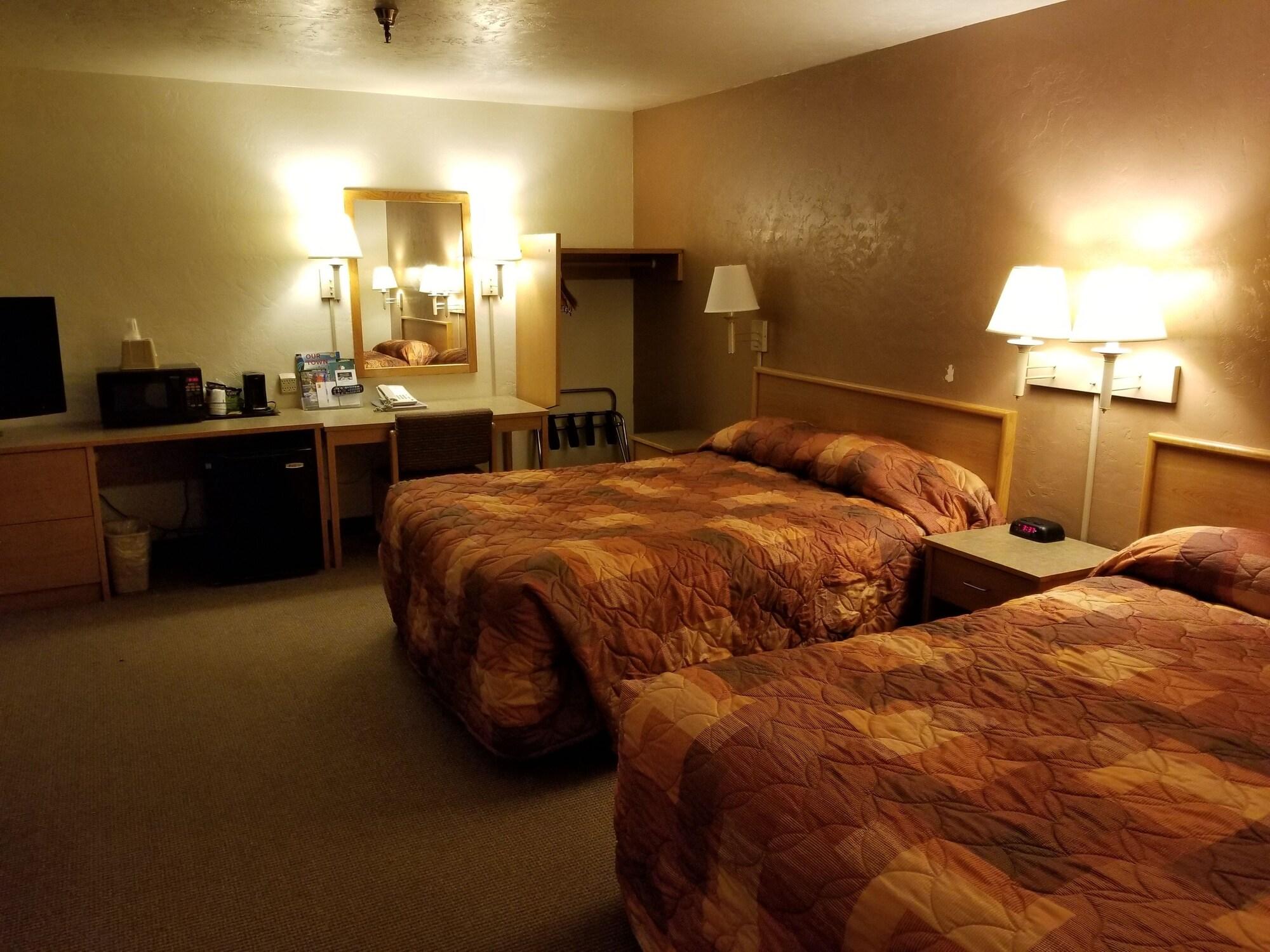 Super 8 By Wyndham Hotel 2*