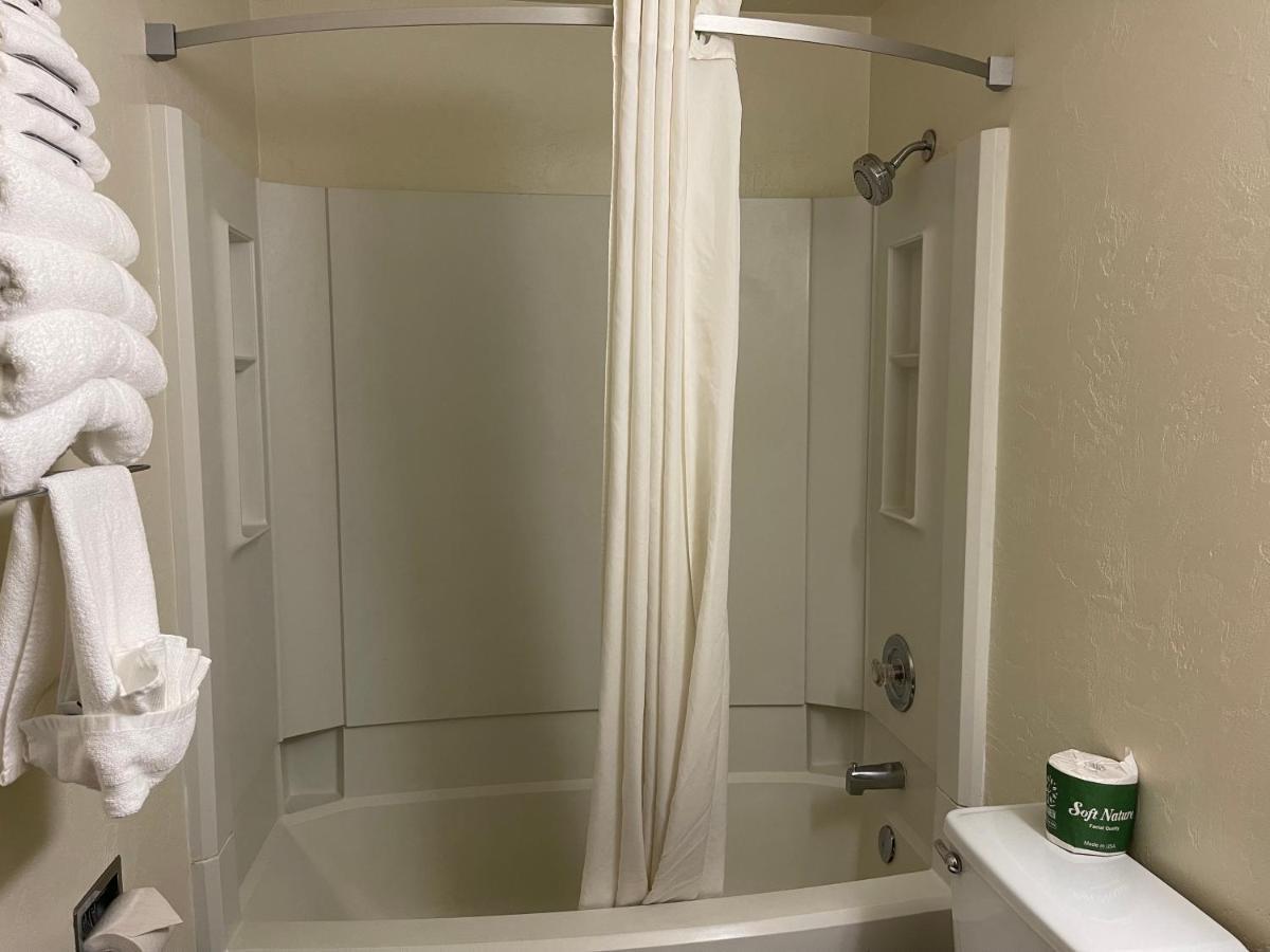 Super 8 By Wyndham Ketchikan
